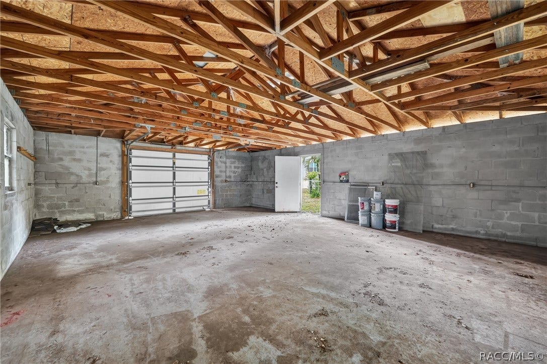 6514 N Tamarind Avenue, Hernando, FL 34442 6514 N Tamarind Avenue, Hernando, FL 34442