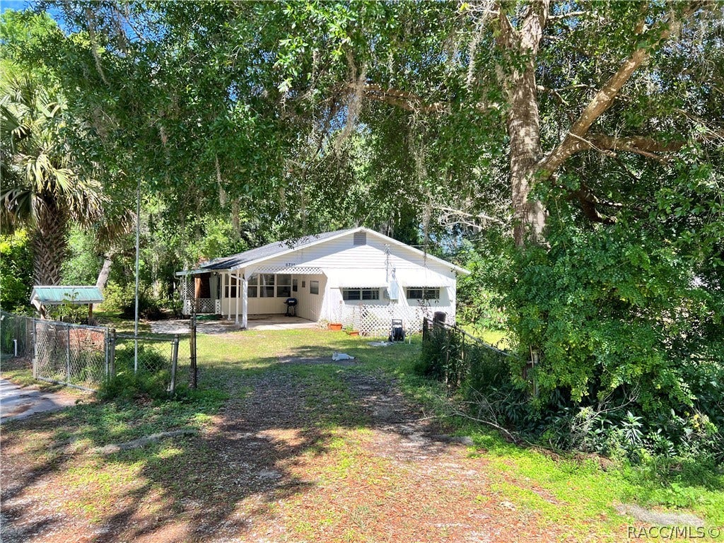 6725 S Whippoorwill Circle, Floral City, FL 34436 6725 S Whippoorwill Circle, Floral City, FL 34436