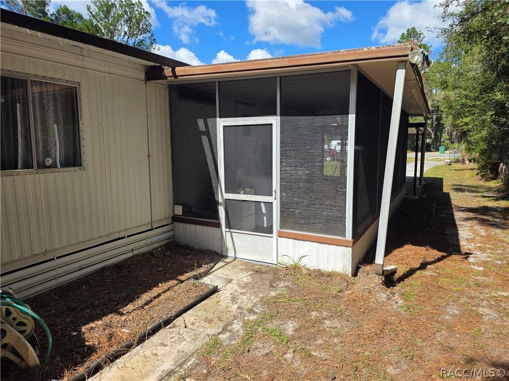 6862 W Homosassa Trail, Homosassa, FL 34448 6862 W Homosassa Trail, Homosassa, FL 34448