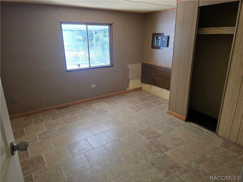 6862 W Homosassa Trail, Homosassa, FL 34448 6862 W Homosassa Trail, Homosassa, FL 34448