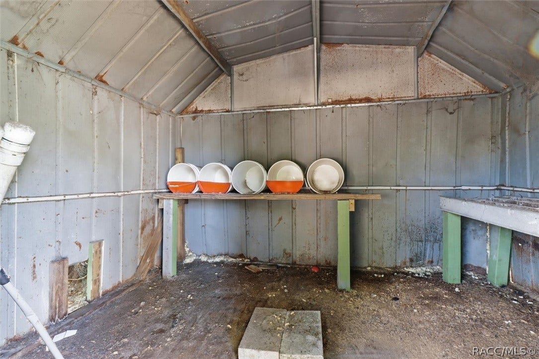 6930 W Sasser Street, Homosassa, FL 34446 Nesting boxes in hen house
