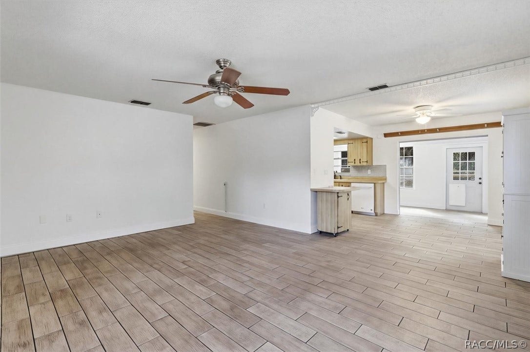 6930 W Sasser Street, Homosassa, FL 34446 6930 W Sasser Street, Homosassa, FL 34446