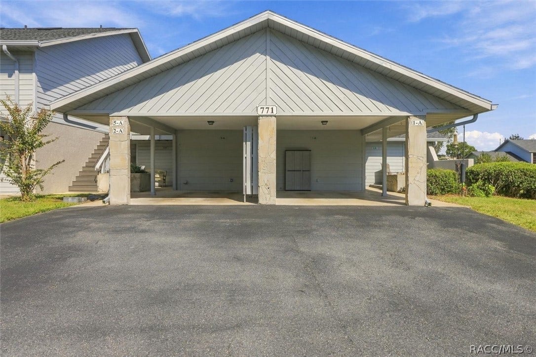 771 E Hartford Street, #1A, Hernando, FL 34442 771 E Hartford Street, #1A, Hernando, FL 34442