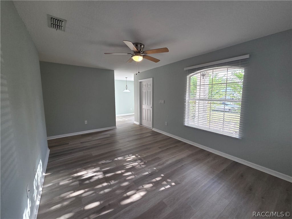 8147 N Ibsen Drive, Dunnellon, FL 34433