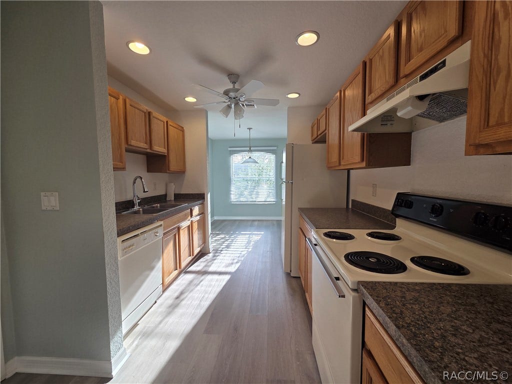 8147 N Ibsen Drive, Dunnellon, FL 34433