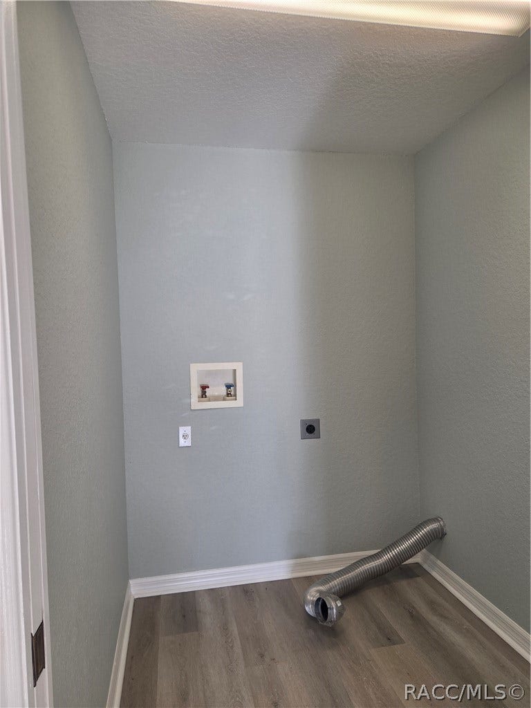 8147 N Ibsen Drive, Dunnellon, FL 34433