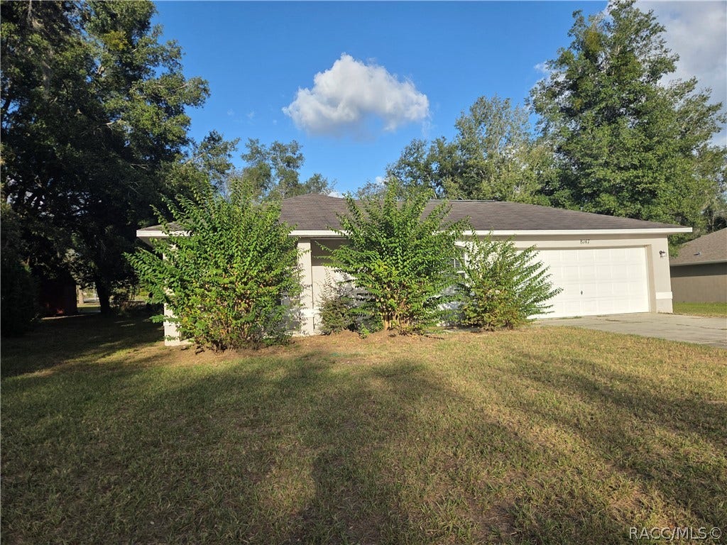 8147 N Ibsen Drive, Dunnellon, FL 34433