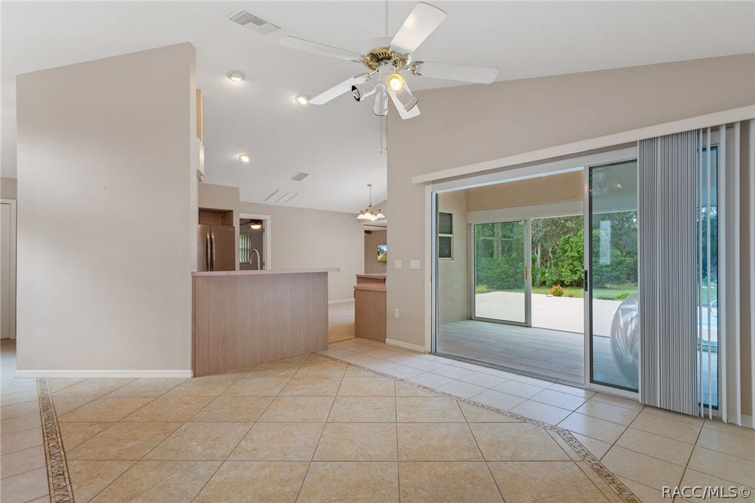 1950 W Tall Oaks Drive, Beverly Hills, FL 34465 1950 W Tall Oaks Drive, Beverly Hills, FL 34465