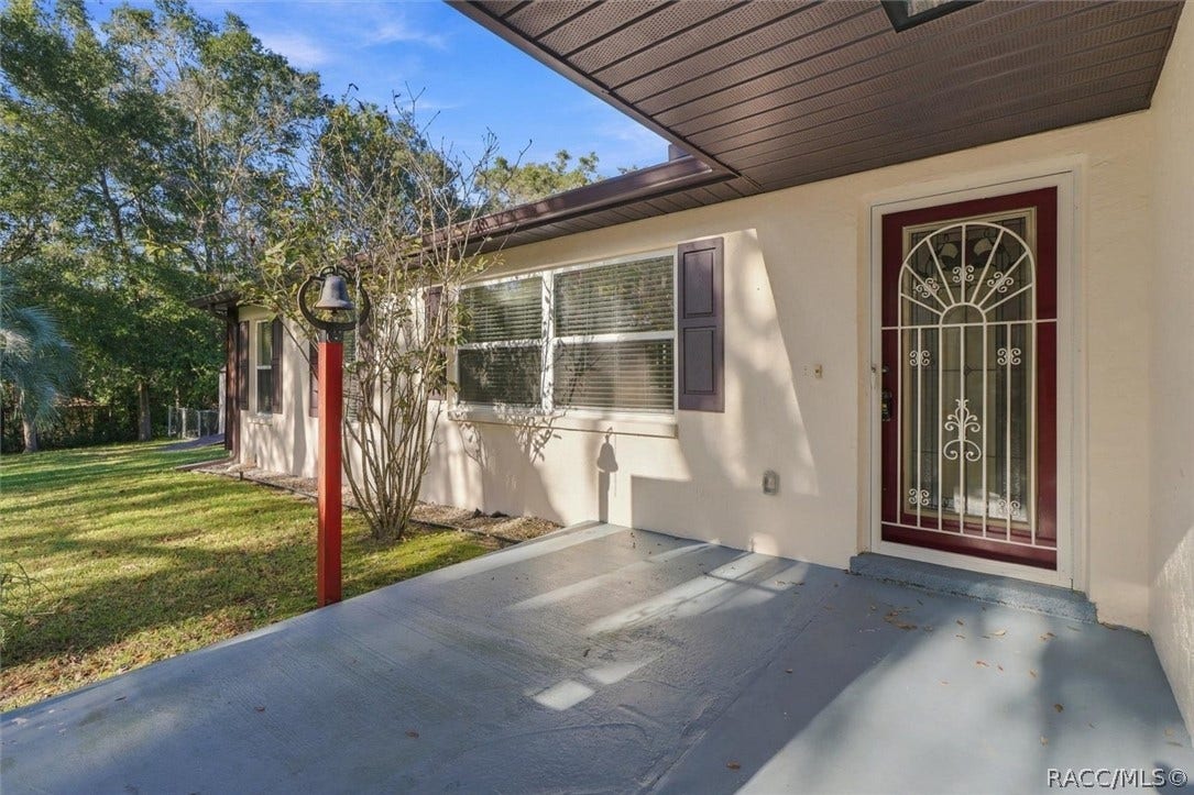 8985 N Joann Drive, Citrus Springs, FL 34434