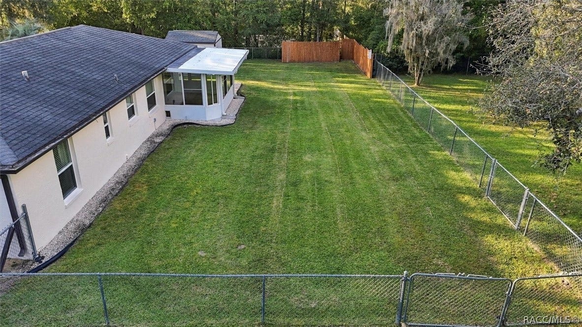 8985 N Joann Drive, Citrus Springs, FL 34434