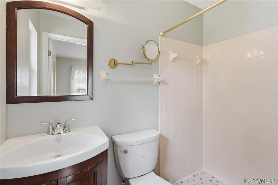 8985 N Joann Drive, Citrus Springs, FL 34434