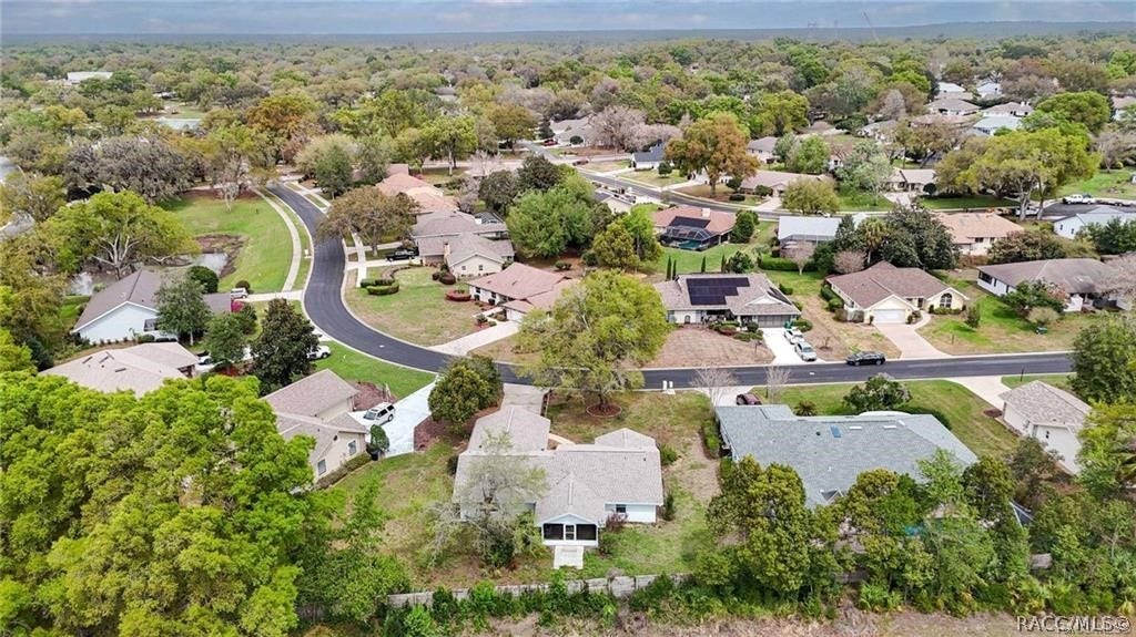 6068 W Douneray Loop, Crystal River, FL 34429