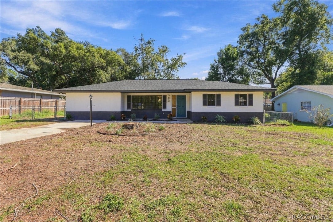 3423 S College Avenue, Inverness, FL 34452