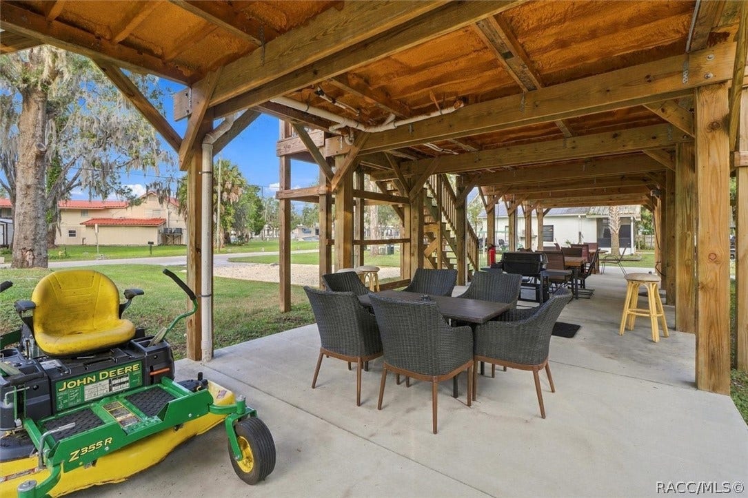 11000 W Seminole Place, Homosassa, FL 34448 11000 W Seminole Place, Homosassa, FL 34448