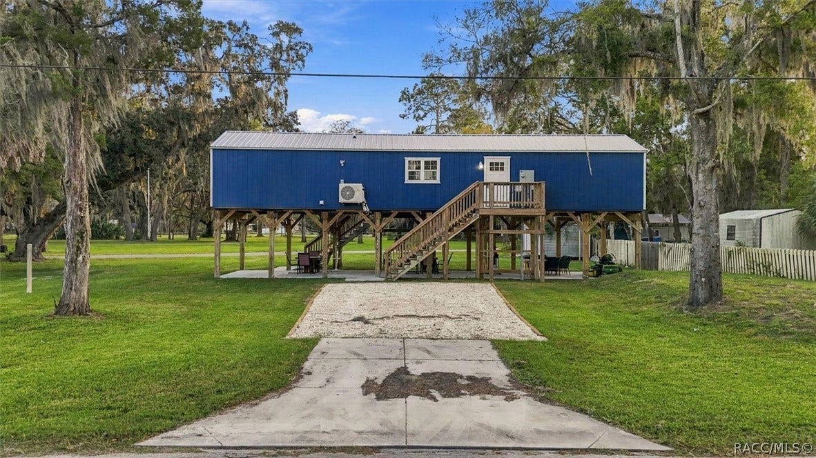 11000 W Seminole Place, Homosassa, FL 34448 11000 W Seminole Place, Homosassa, FL 34448