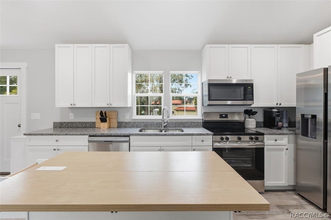 11000 W Seminole Place, Homosassa, FL 34448 11000 W Seminole Place, Homosassa, FL 34448