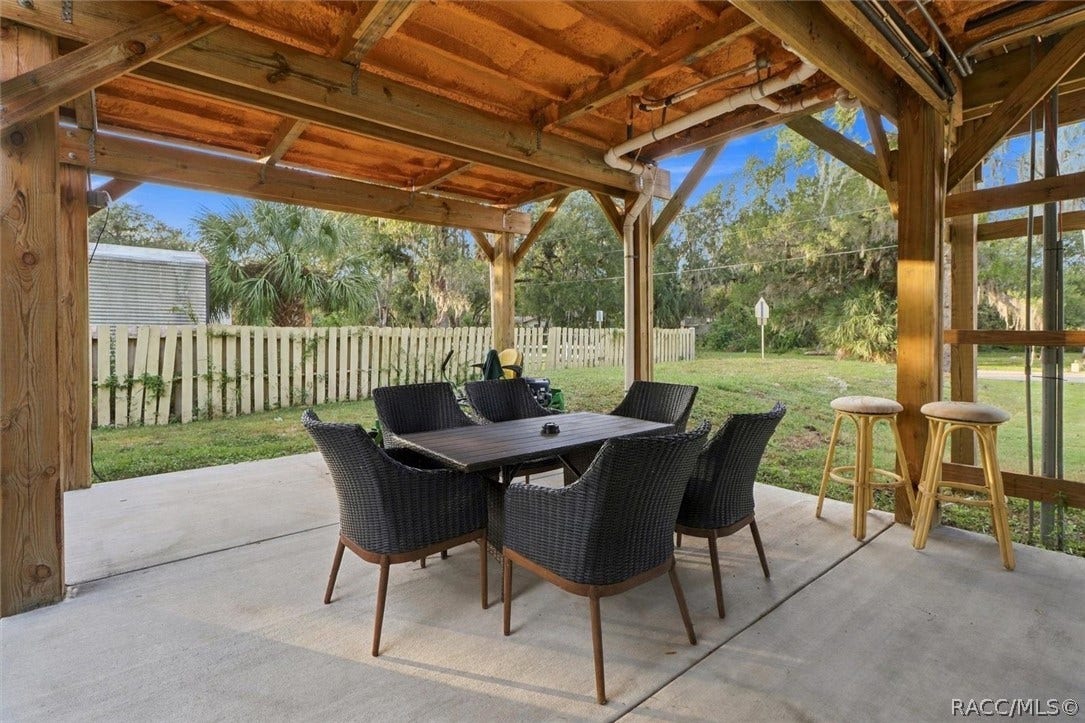 11000 W Seminole Place, Homosassa, FL 34448 11000 W Seminole Place, Homosassa, FL 34448