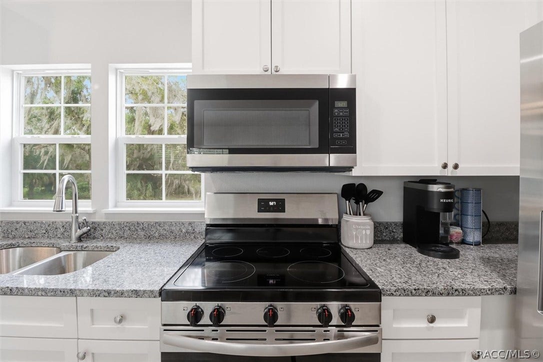 11000 W Seminole Place, Homosassa, FL 34448 11000 W Seminole Place, Homosassa, FL 34448