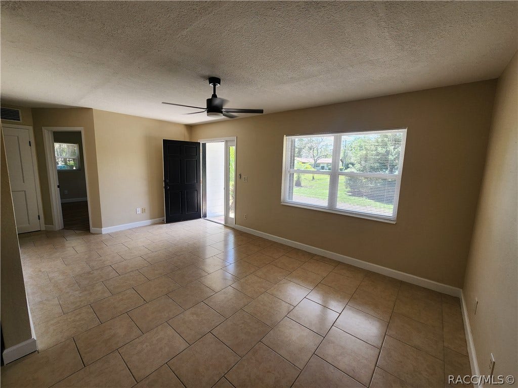 7421 W 7 Rivers Drive, Crystal River, FL 34429 7421 W 7 Rivers Drive, Crystal River, FL 34429