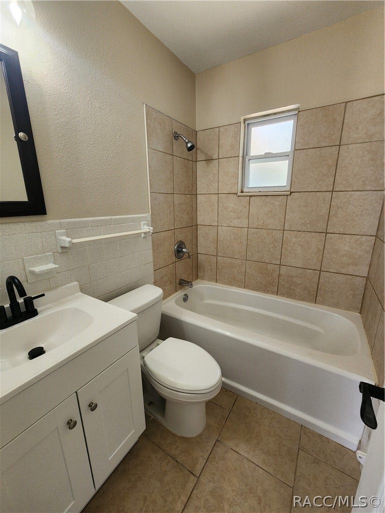 7421 W 7 Rivers Drive, Crystal River, FL 34429 7421 W 7 Rivers Drive, Crystal River, FL 34429
