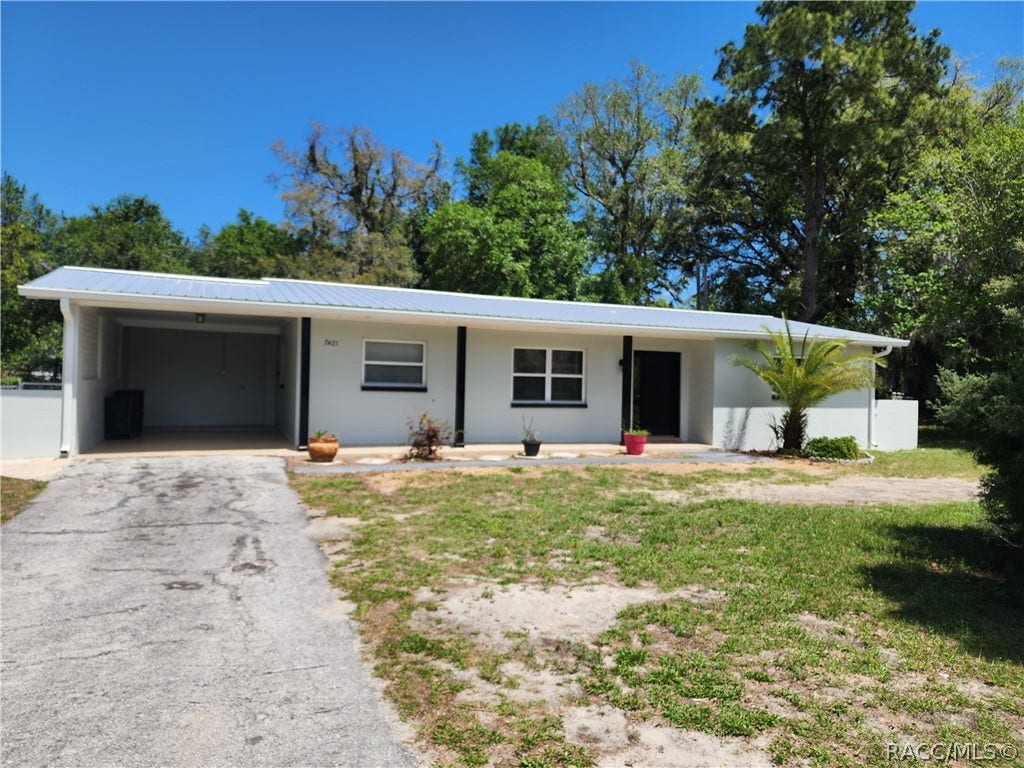 7421 W 7 Rivers Drive, Crystal River, FL 34429 7421 W 7 Rivers Drive, Crystal River, FL 34429