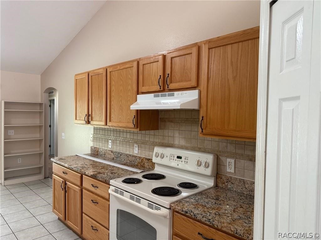 3 Lindwood Court, Homosassa, FL 34446