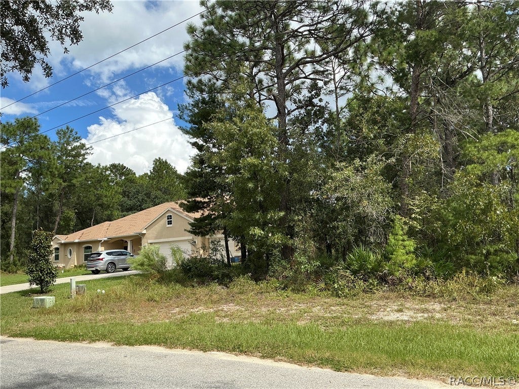 29 Oak Village Boulevard S, Homosassa, FL 34446 29 Oak Village Boulevard S, Homosassa, FL 34446