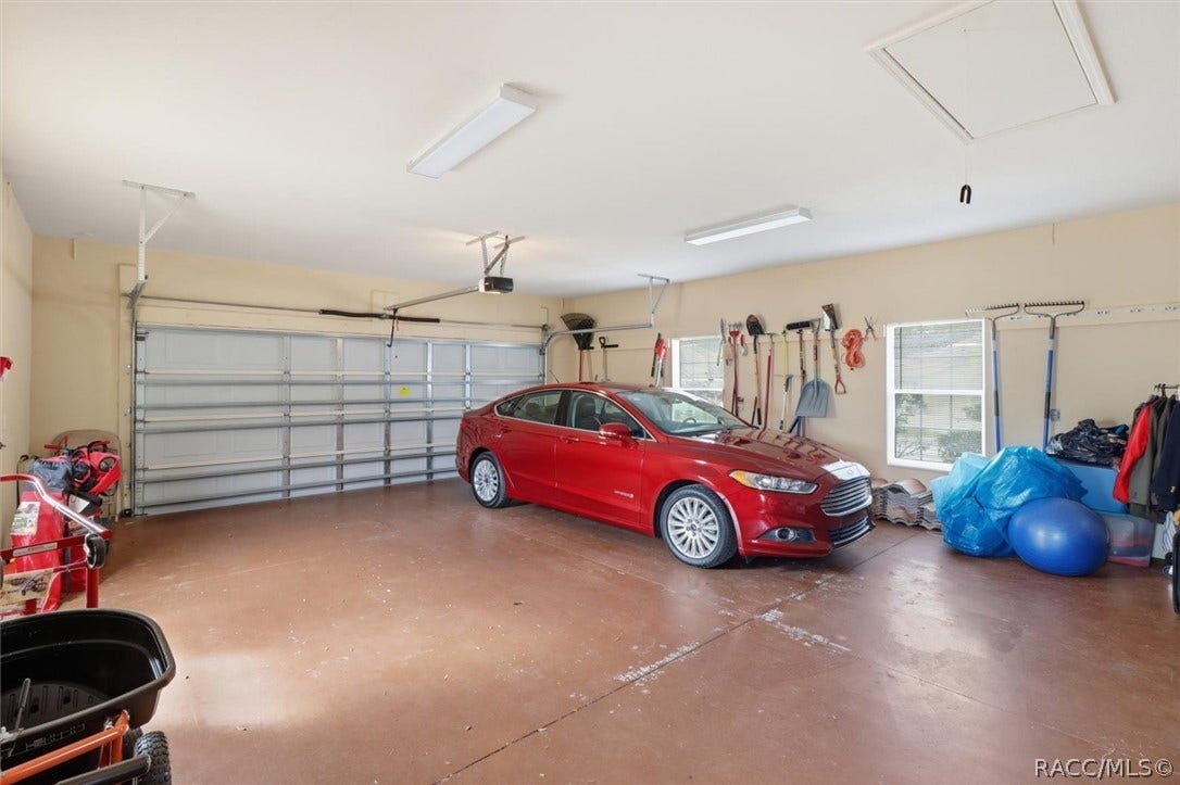 1691 N Dimaggio Path, Hernando, FL 34442 1691 N Dimaggio Path, Hernando, FL 34442