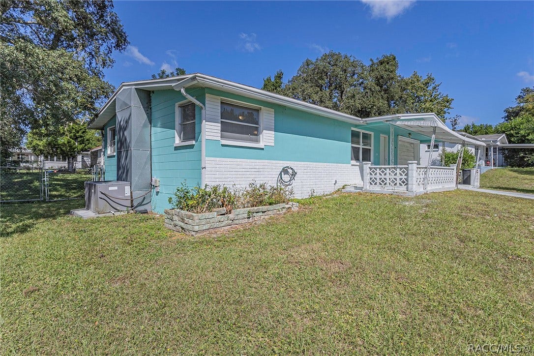 6 S Jefferson Street, Beverly Hills, FL 34465