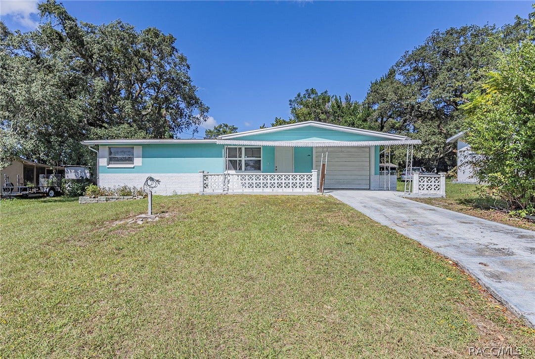 6 S Jefferson Street, Beverly Hills, FL 34465