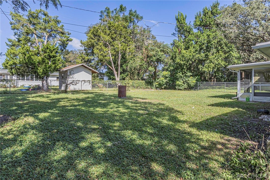6 S Jefferson Street, Beverly Hills, FL 34465