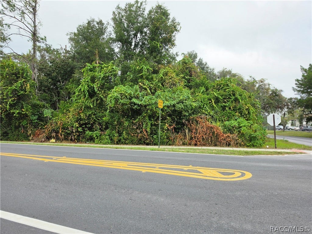 2606 Forest Drive, Inverness, FL 34453