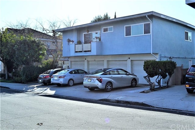 Property photo for 1855 Raymond Avenue, #A, Signal Hill, CA