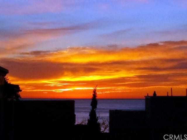 Property photo for 417 Marine Place, Manhattan Beach, CA