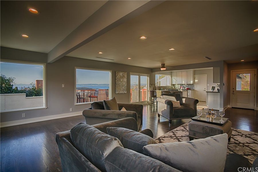 Property photo for 214 Via Anita, Redondo Beach, CA