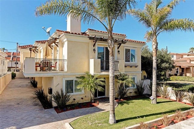 Property photo for 1109 S Catalina Avenue, #B, Redondo Beach, CA