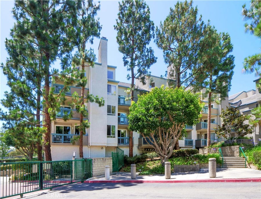 Property photo for 1380 W Capitol Drive, #205, San Pedro, CA