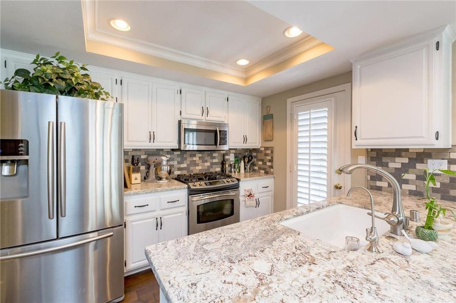 Property photo for 103 N Broadway, #E, Redondo Beach, CA
