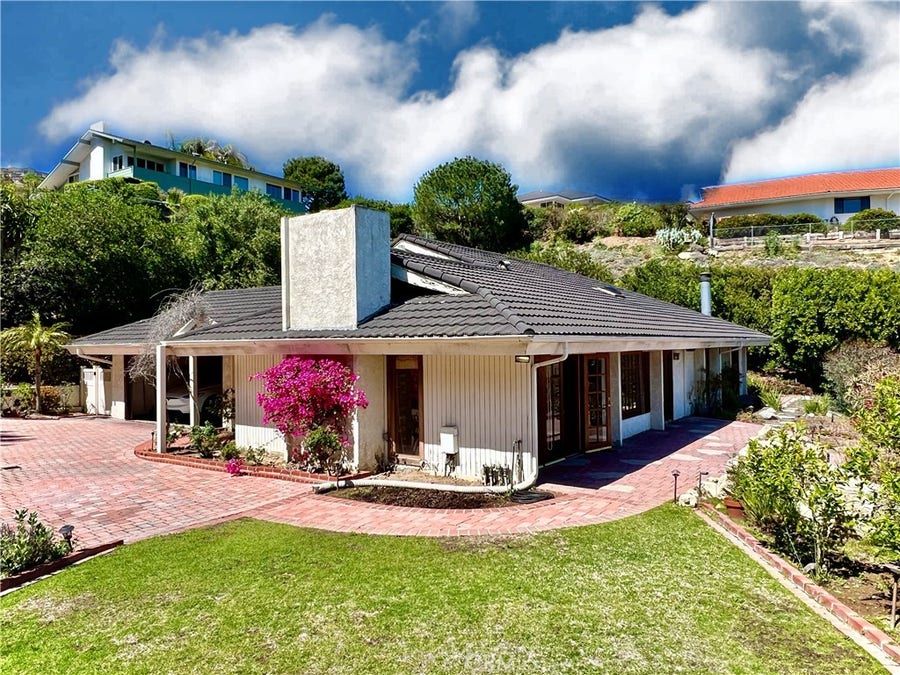 Property photo for 2902 Crownview Drive, Rancho Palos Verdes, CA