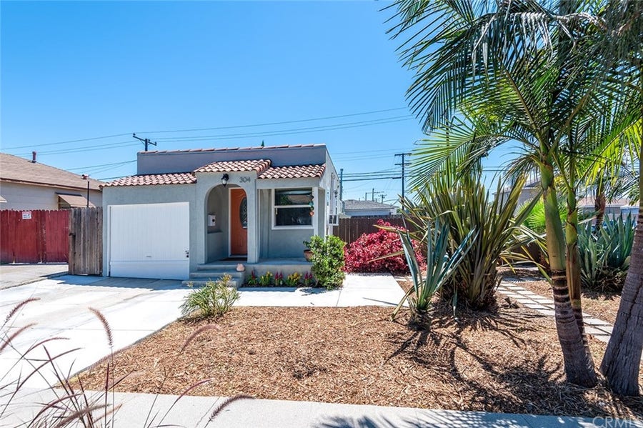 Property photo for 304 E Plenty Street, Long Beach, CA