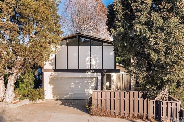Property photo for 1728 Pine Avenue, Manhattan Beach, CA