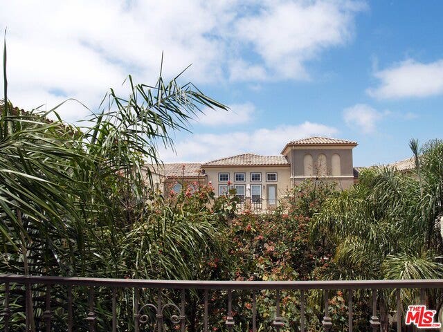 Property photo for 12975 AGUSTIN Place, #306, Playa Vista, CA