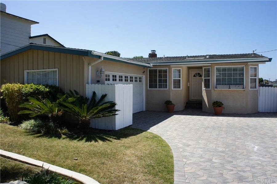 Property photo for 1977 Caddington Drive, Rancho Palos Verdes, CA