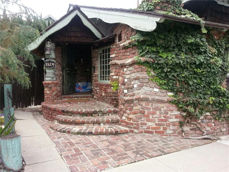 Property photo for 2624 E 8th Street, Long Beach, CA