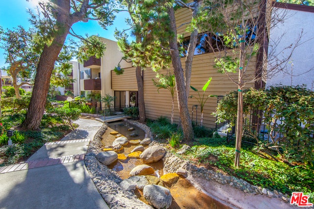 Property photo for 6000 CANTERBURY Drive, #D-111, Culver City, CA