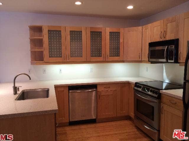 Property photo for 11044 OPHIR Drive, #403, Los Angeles, CA
