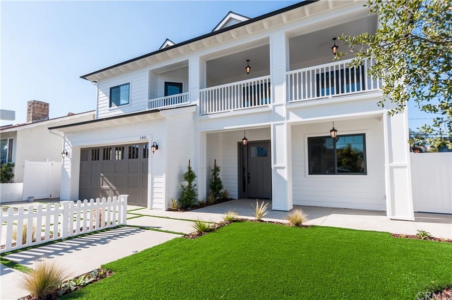 Property photo for 1401 Lynngrove Drive, Manhattan Beach, CA