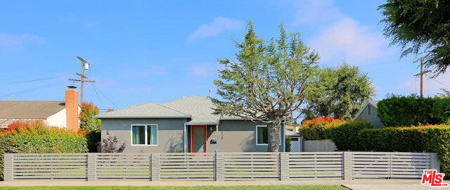 Property photo for 11910 MCDONALD Street, Culver City, CA