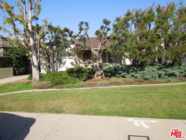 Property photo for 8501 CROYDON Avenue, Los Angeles, CA