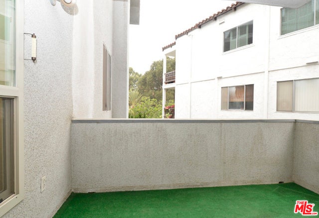 Property photo for 6150 BUCKINGHAM, #202, Culver City, CA